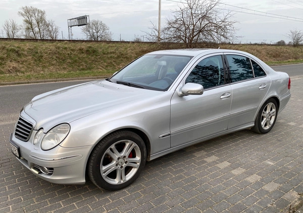 Mercedes-Benz Klasa E cena 28500 przebieg: 344000, rok produkcji 2008 z Szczecinek małe 191